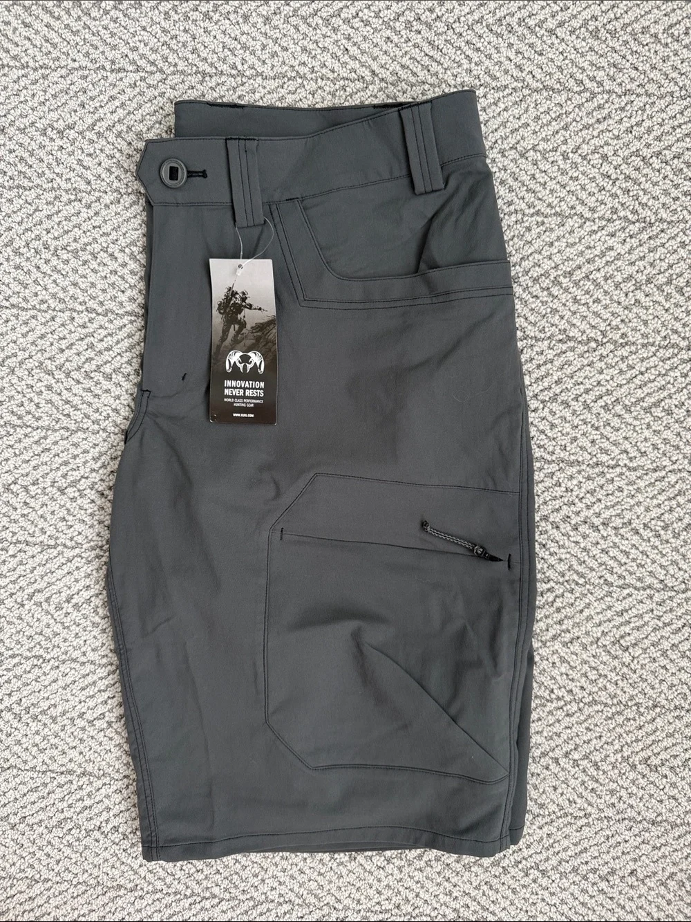 KUIU Men’s Charcoal Gray Tactical Cargo Shorts